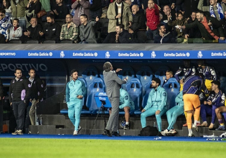 La secuencia del escupitajo de Almada, que niega el técnico del Real Valladolid